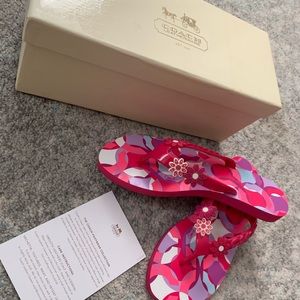 Coach women’s Kerrie Jelly flip flop